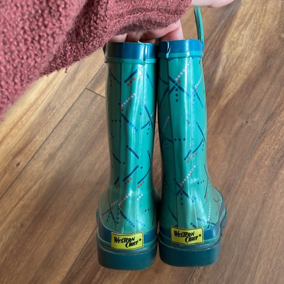 Western Chief Portland Airport Carpet Rain Boots - Picture 4 of 8